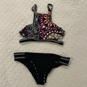 WAVE LIFE Reversible halter bikini top and bottom stripes and paisley prints